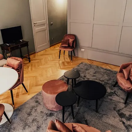 Le Dimore Di Piazza Aparthotel Mondovi