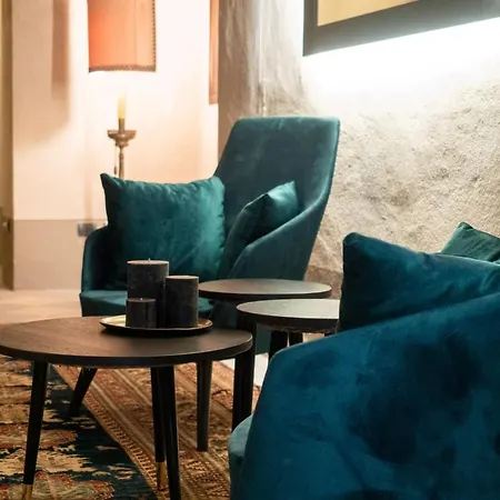 Le Dimore Di Piazza 3* Mondovi